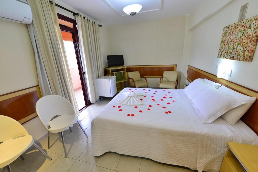 Vind'S Plaza Hotel Caratinga Exterior photo