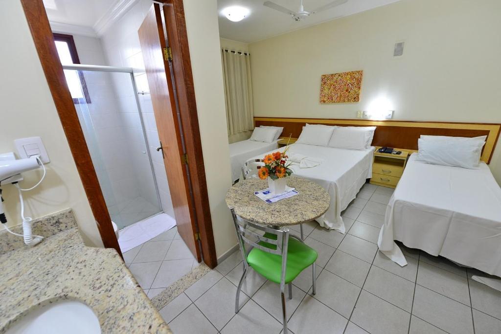 Vind'S Plaza Hotel Caratinga Exterior photo